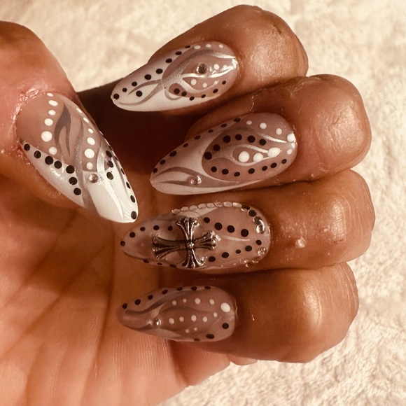 Meet your Posher, Teiwan - Picture 1 of 16